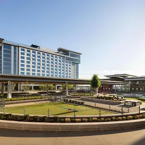 **** Hotel Hilton Bna Airport Terminal United States
